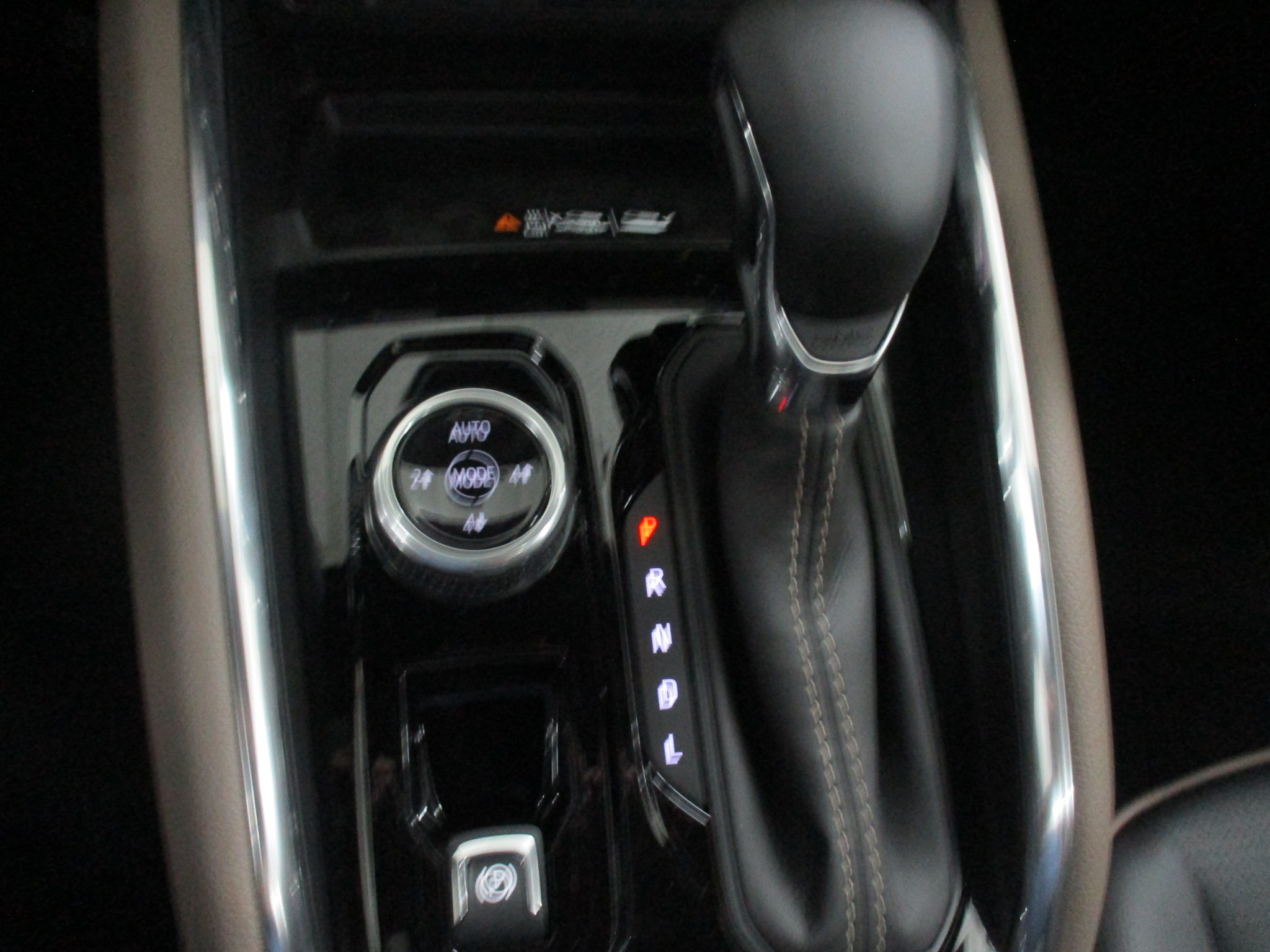 New 2026 GMC Canyon Denali AWD/4WD image 29