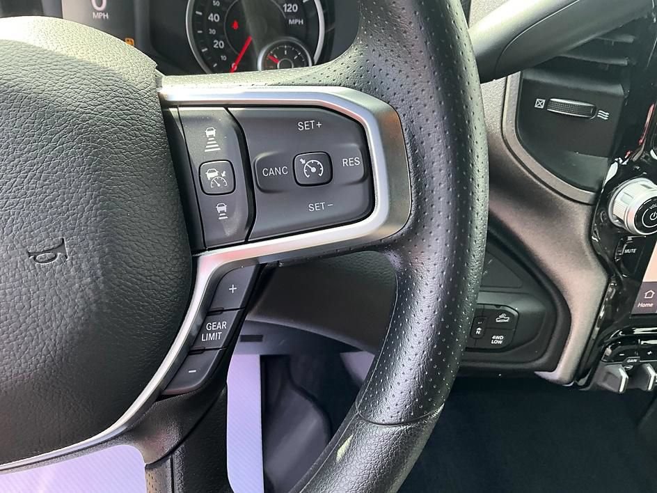 New 2026 RAM 2500 Warlock AWD/4WD image 33