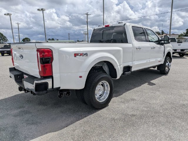New 2027 Ford F350 Lariat w/ Lariat Ultimate Package AWD/4WD image 5