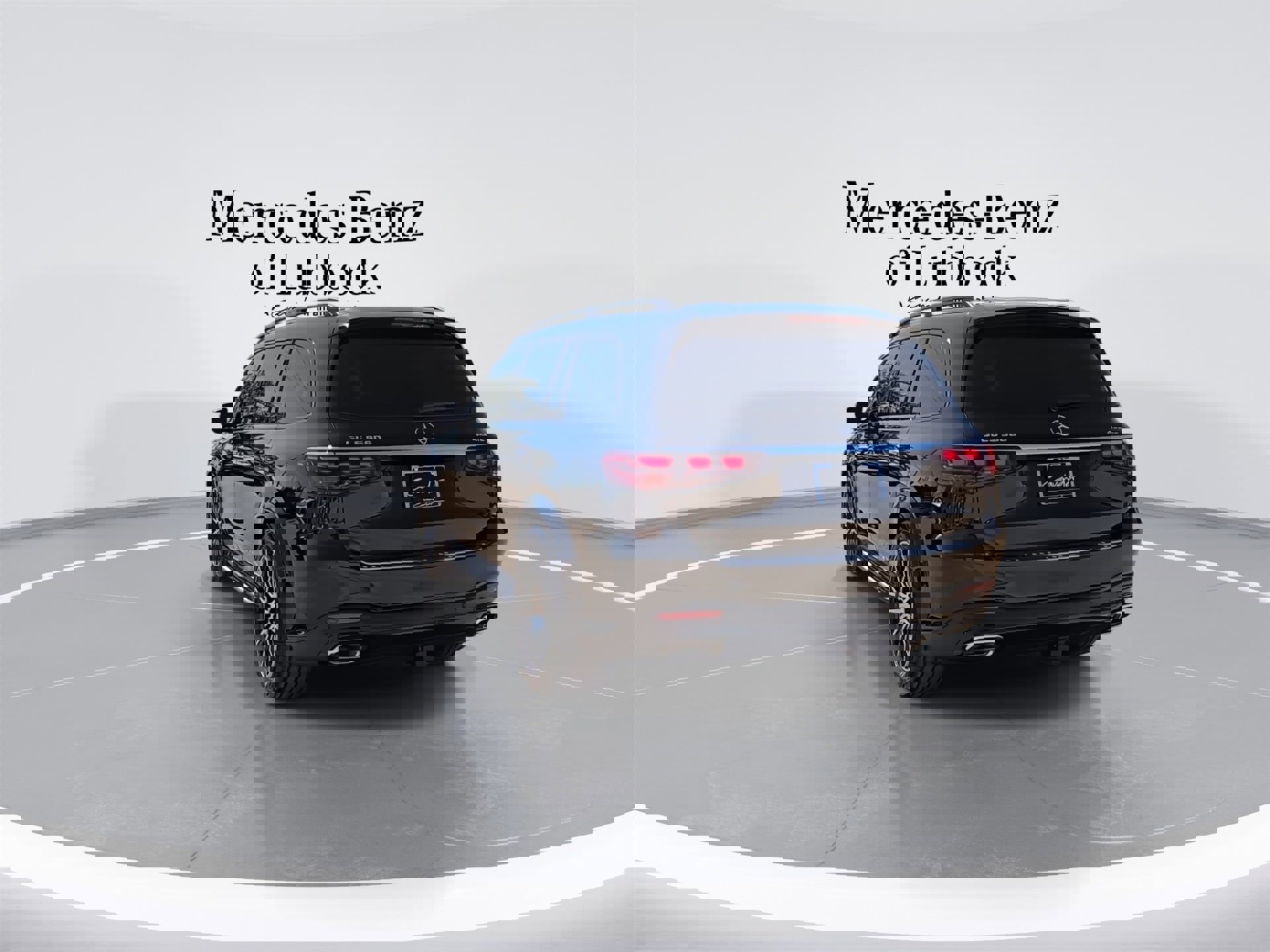 New 2026 Mercedes-Benz GLS 580 4MATIC image 7