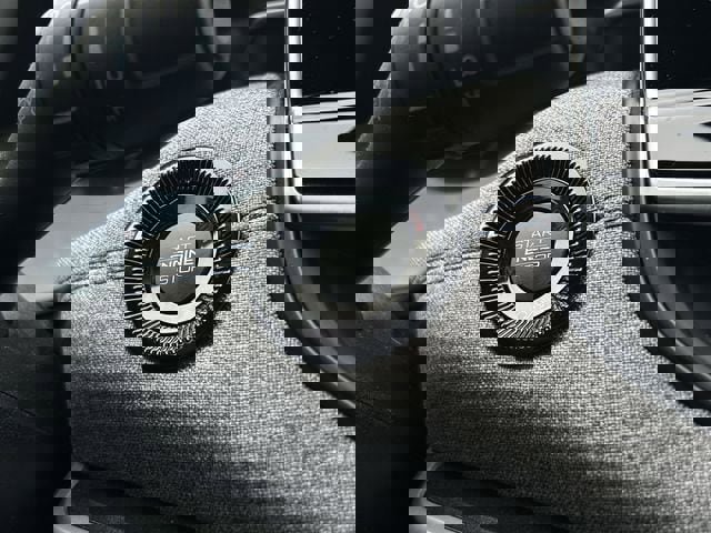 Used 2025 Jeep Compass Sport image 24