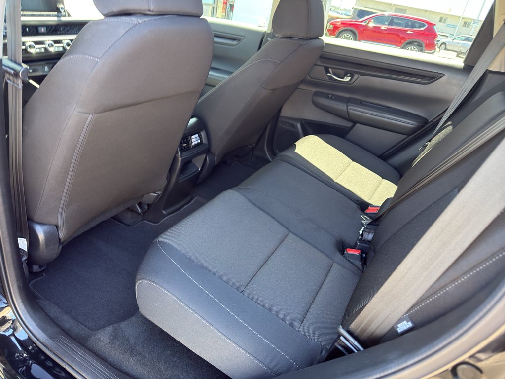 Used 2025 Honda CR-V LX image 14