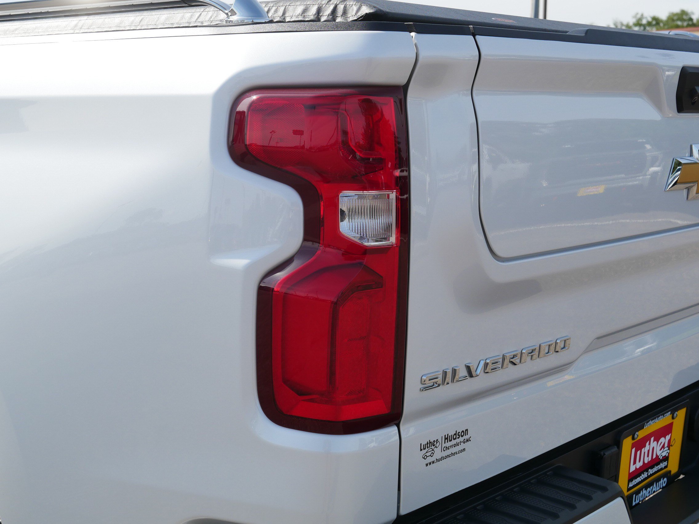 Used 2022 Chevrolet Silverado 1500 High Country AWD/4WD image 17