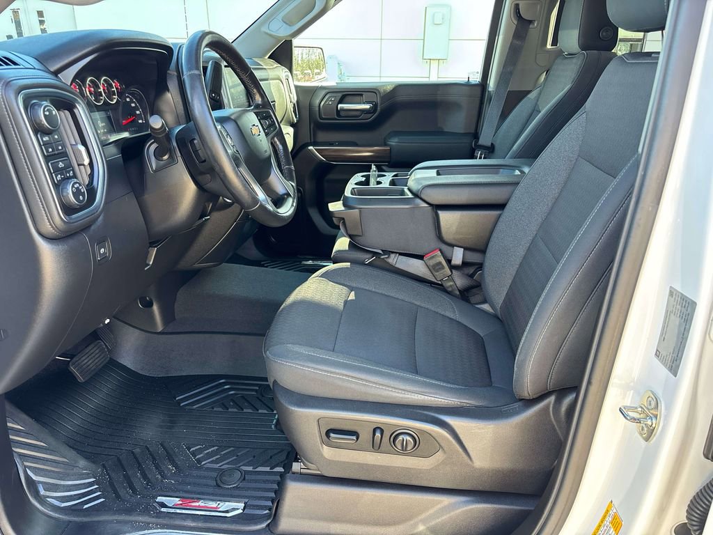 Used 2019 Chevrolet Silverado 1500 LT w/ Convenience Package image 12