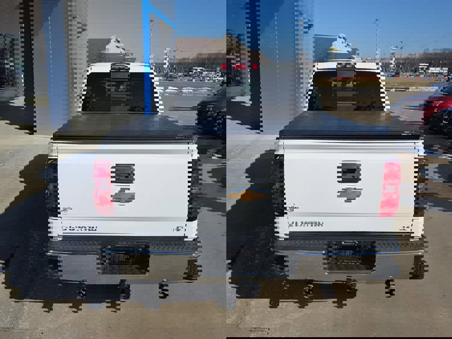 Used 2015 Chevrolet Silverado 1500 LTZ Z71 image 8