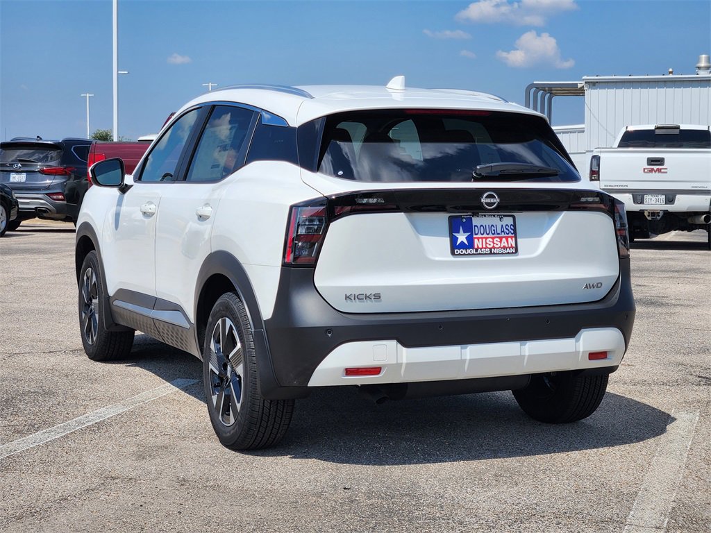 New 2025 Nissan Kicks SV w/ SV Premium Package image 4