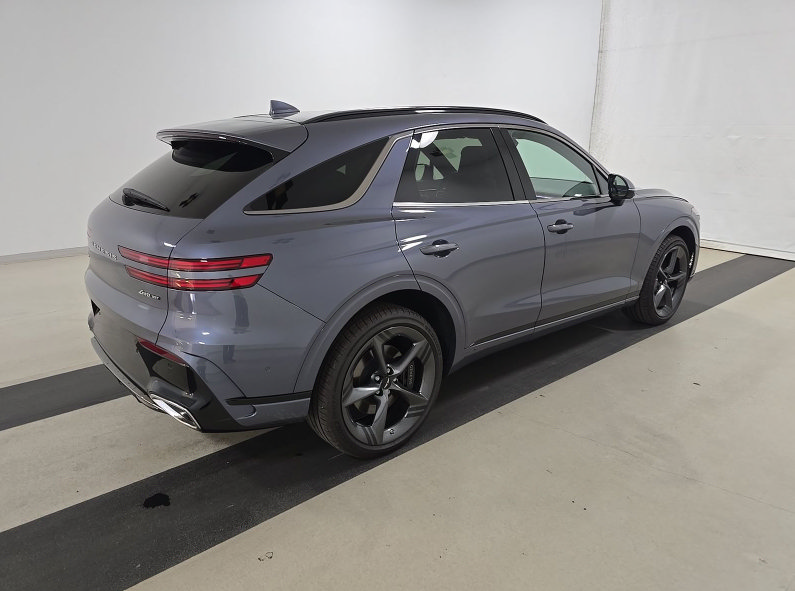 Used 2026 Genesis GV70 3.5T Sport Prestige AWD/4WD image 2
