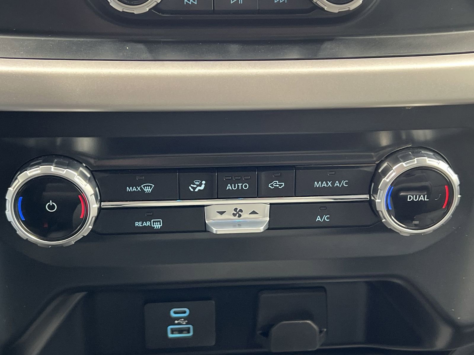 Used 2023 Ford F150 XLT w/ Equipment Group 301A Mid image 19