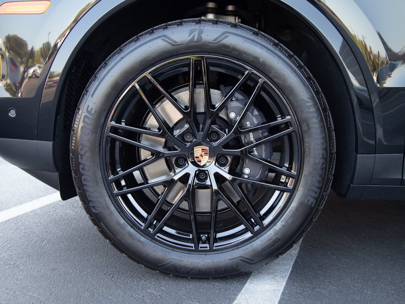 New 2026 Porsche Cayenne AWD/4WD image 12