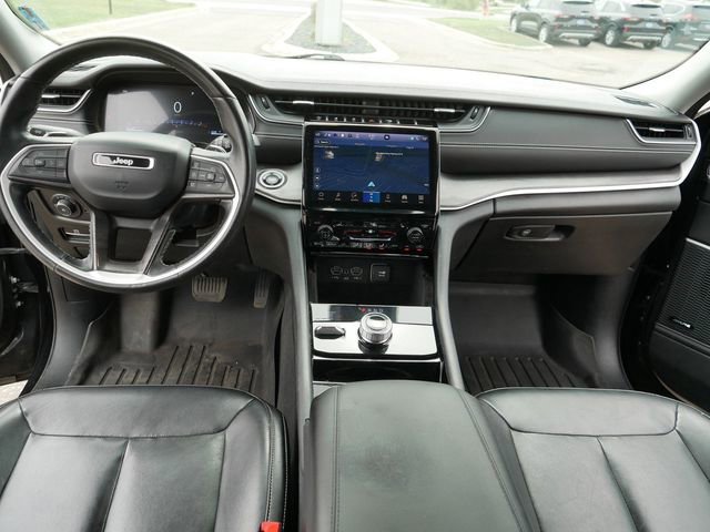 Used 2021 Jeep Grand Cherokee L Limited AWD/4WD image 23
