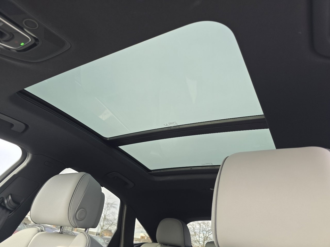 Used 2022 Audi Q5 2.0T Premium Plus image 3