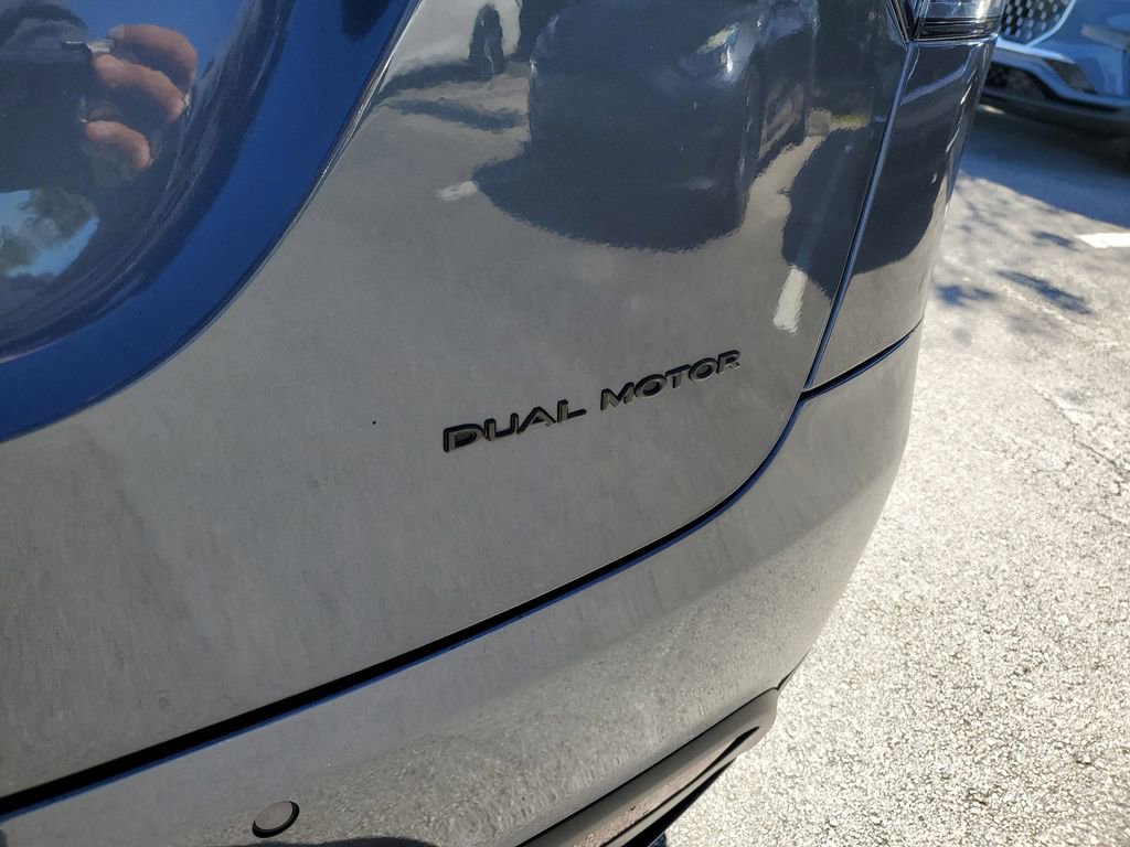 Used 2020 Tesla Model X Long Range image 5