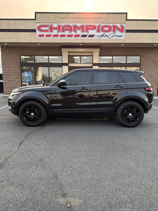 Used 2018 Land Rover Range Rover Evoque SE Premium AWD/4WD image 19