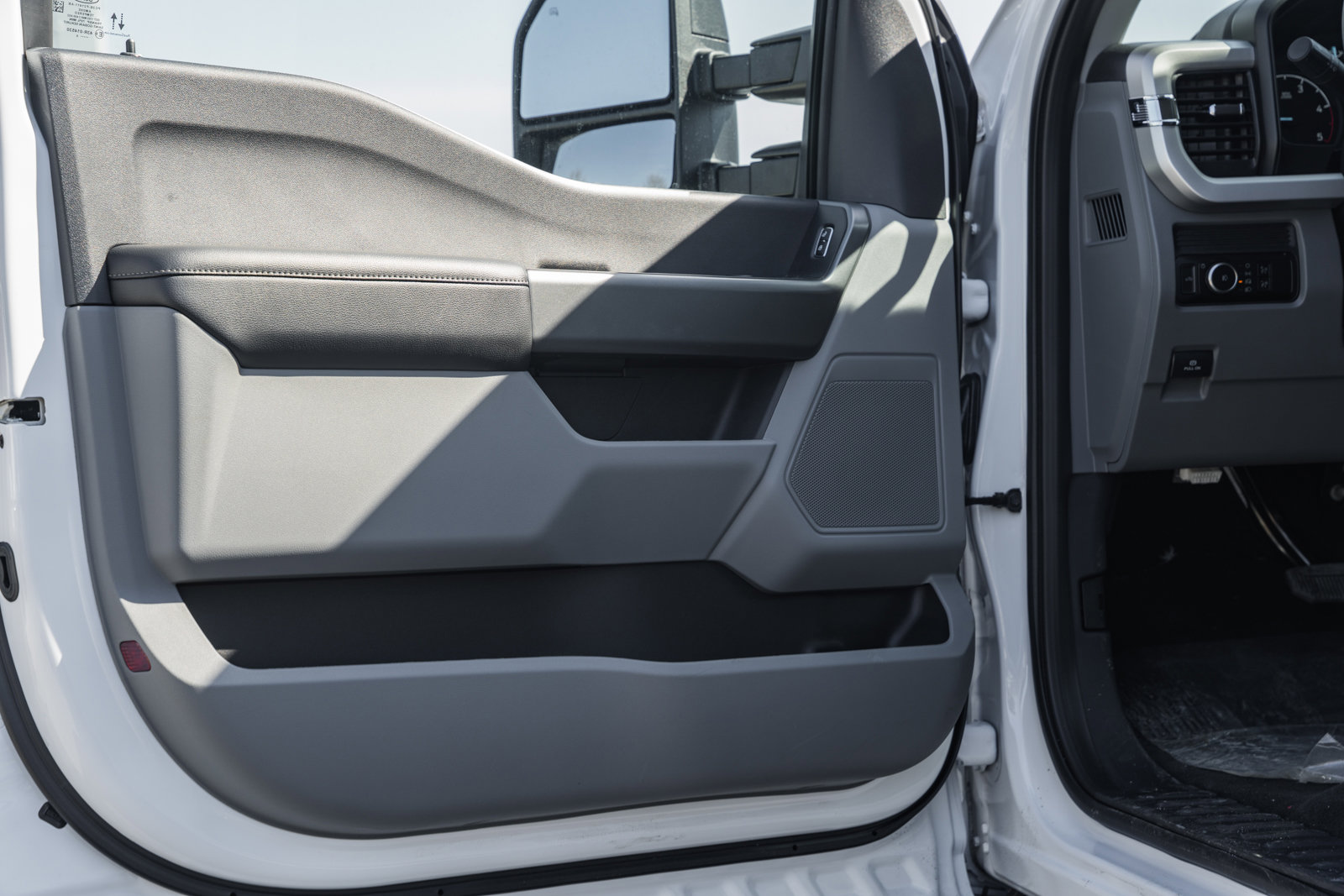 New 2026 Ford F350 XLT image 89