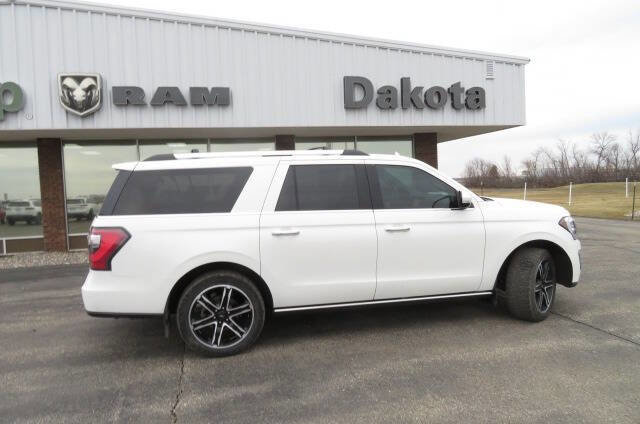 Used 2021 Ford Expedition Max Limited AWD/4WD image 2