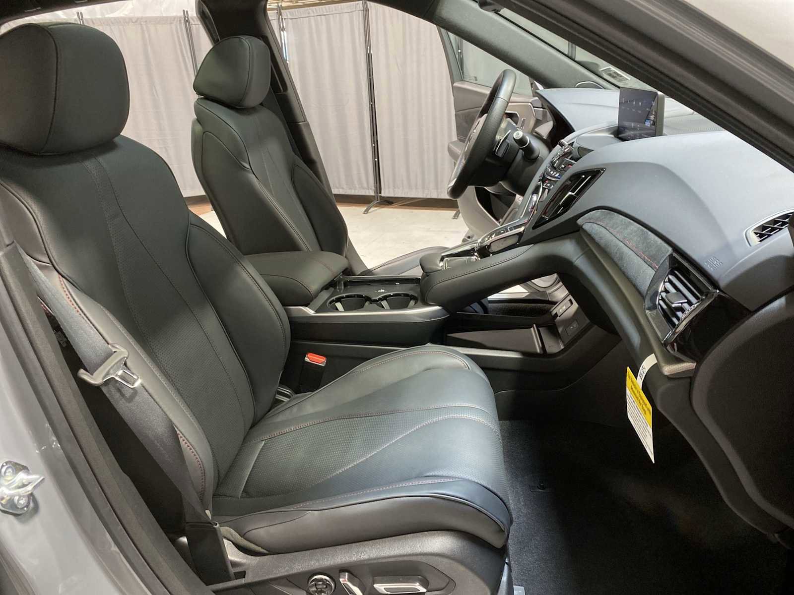 Used 2025 Acura RDX A-Spec image 14