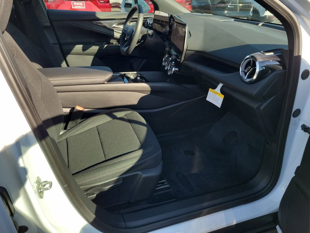 New 2026 Chevrolet Blazer EV LT image 12