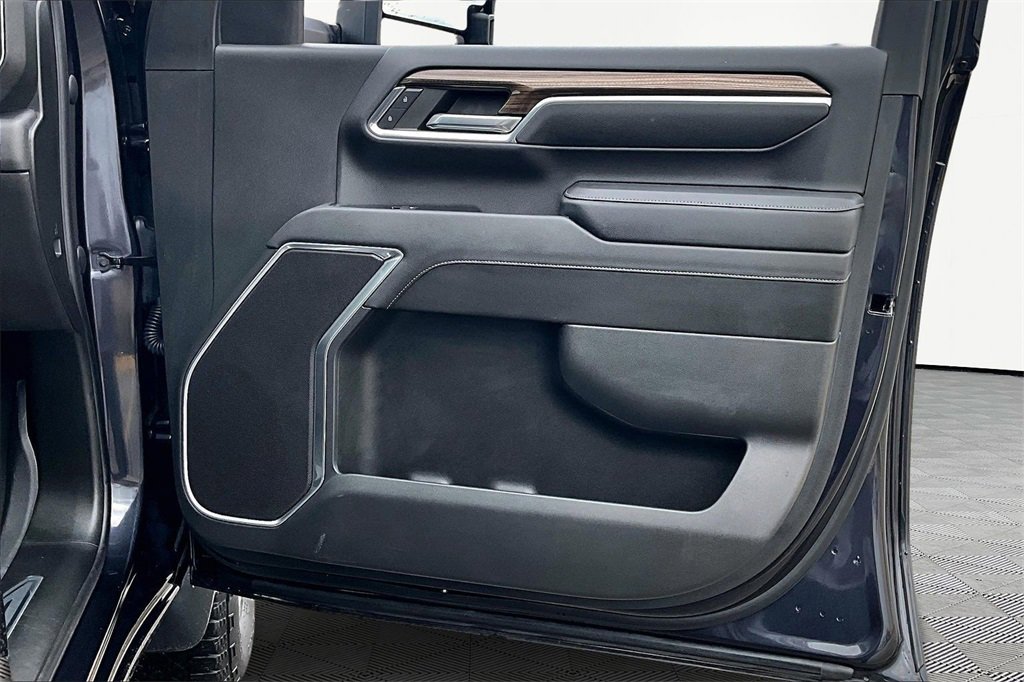 Used 2024 Chevrolet Silverado 2500 LT w/ All Star Edition image 25