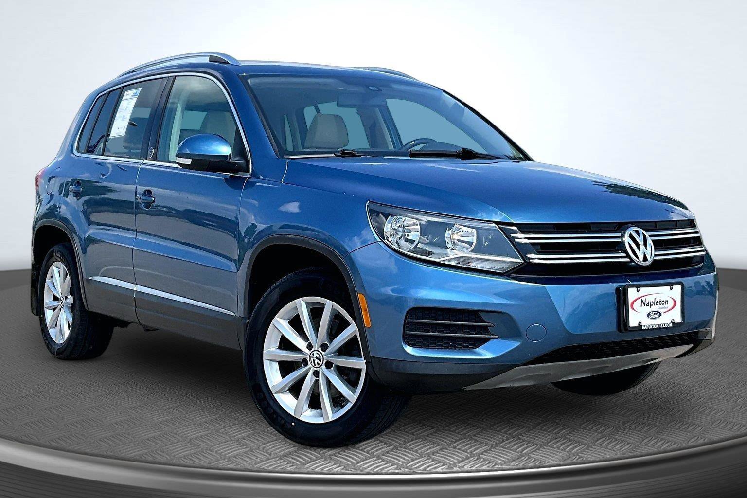 Used 2017 Volkswagen Tiguan Wolfsburg Edition AWD/4WD image 13