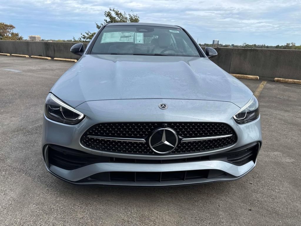 Used 2024 Mercedes-Benz C 300 Sedan image 2