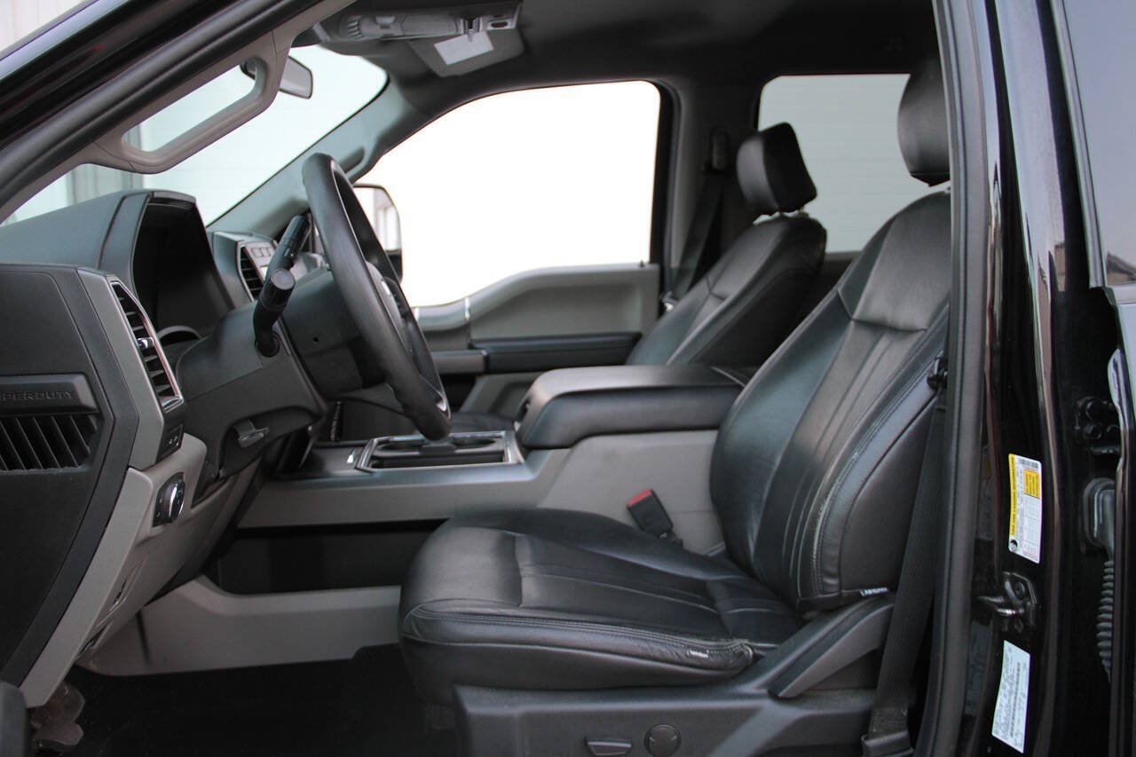 Used 2020 Ford F250 XLT w/ XLT Premium Package AWD/4WD image 11
