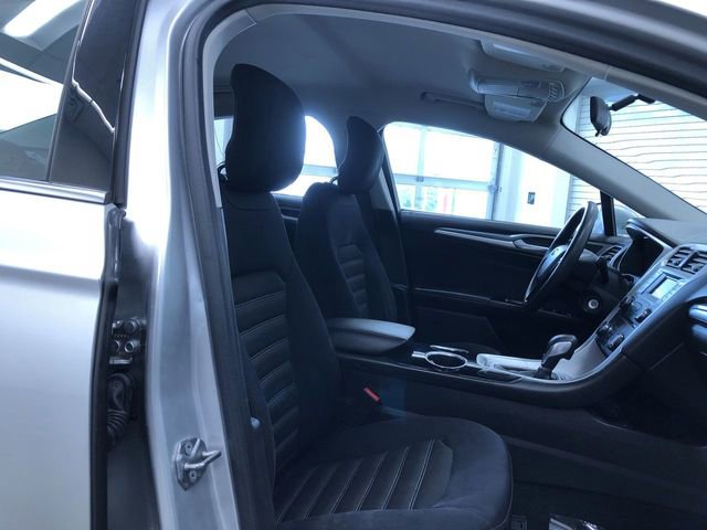 Used 2013 Ford Fusion SE image 23