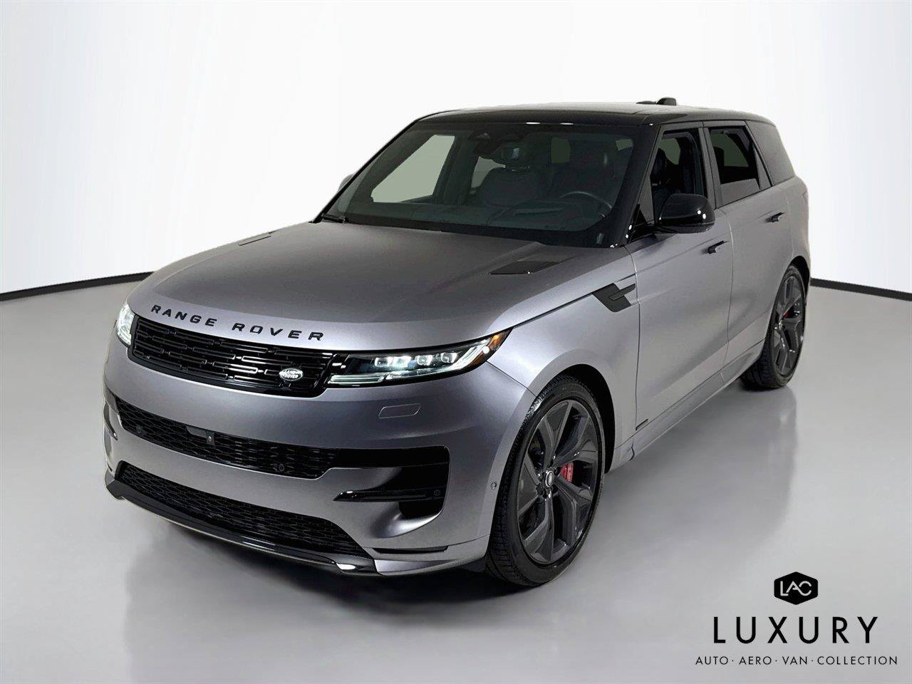 Used 2025 Land Rover Range Rover Sport Autobiography AWD/4WD image 3