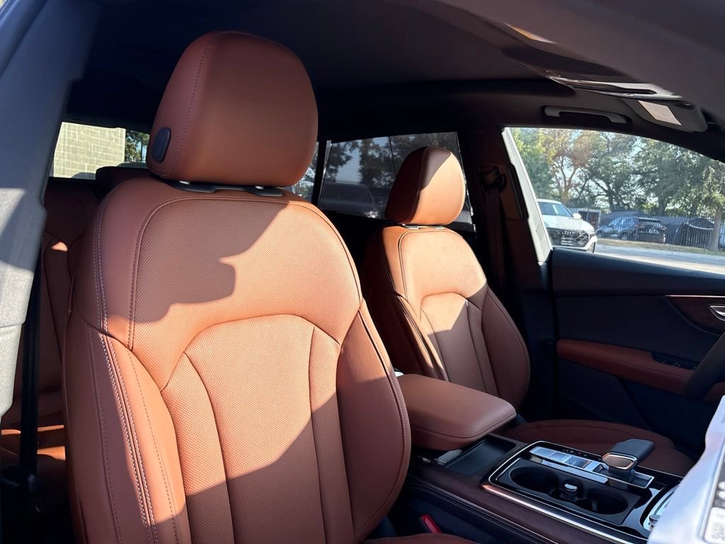 New 2027 Audi Q8 Prestige AWD/4WD image 16