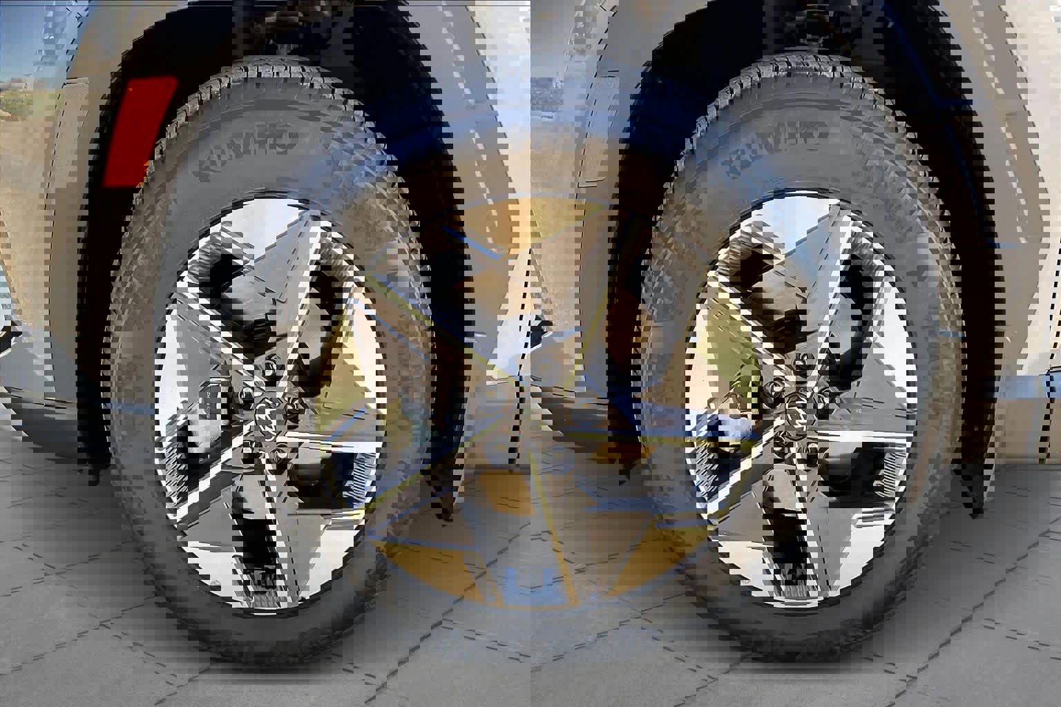 Used 2025 Hyundai Tucson SEL image 11