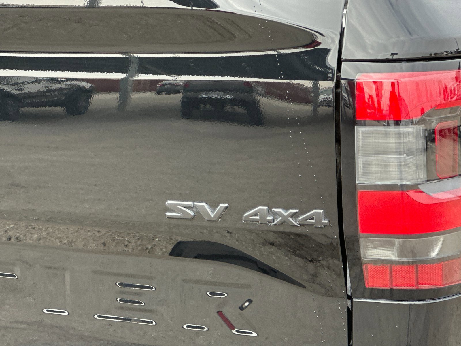 Used 2022 Nissan Frontier SV w/ SV Premium Package image 25