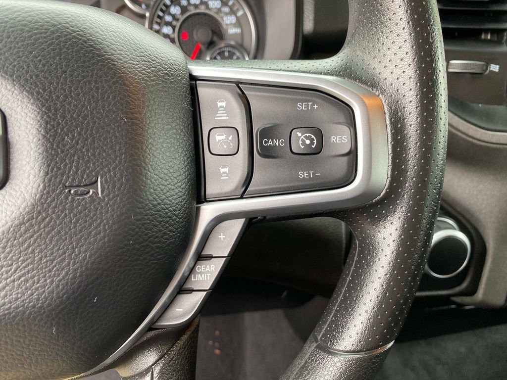 Certified 2025 RAM 1500 Tradesman w/ Night Edition AWD/4WD image 19