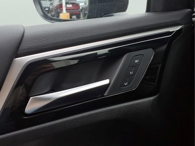 New 2026 Nissan Rogue Platinum AWD/4WD image 19