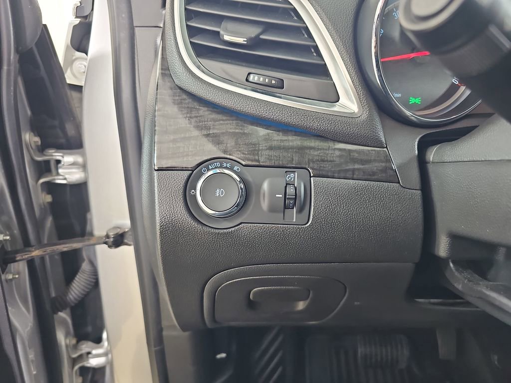 Certified 2015 Buick Encore Convenience image 30