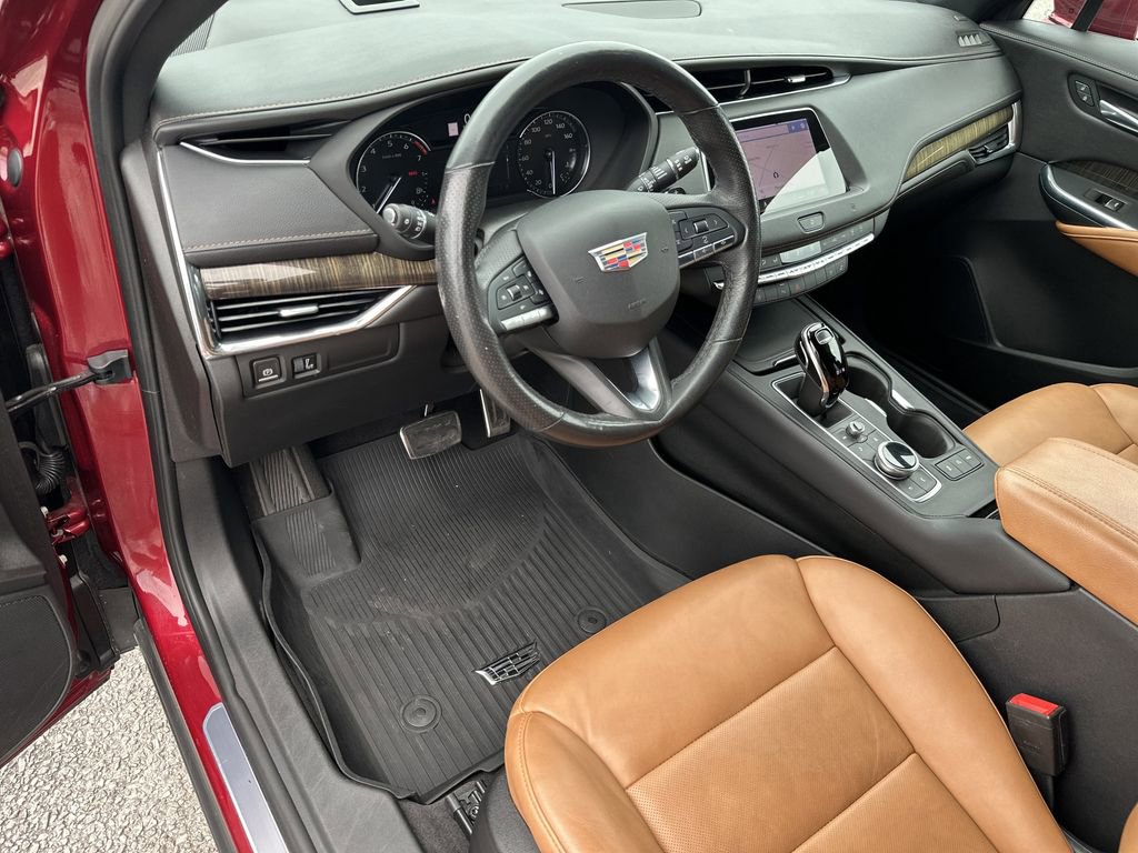 Used 2020 Cadillac XT4 Sport FWD image 9