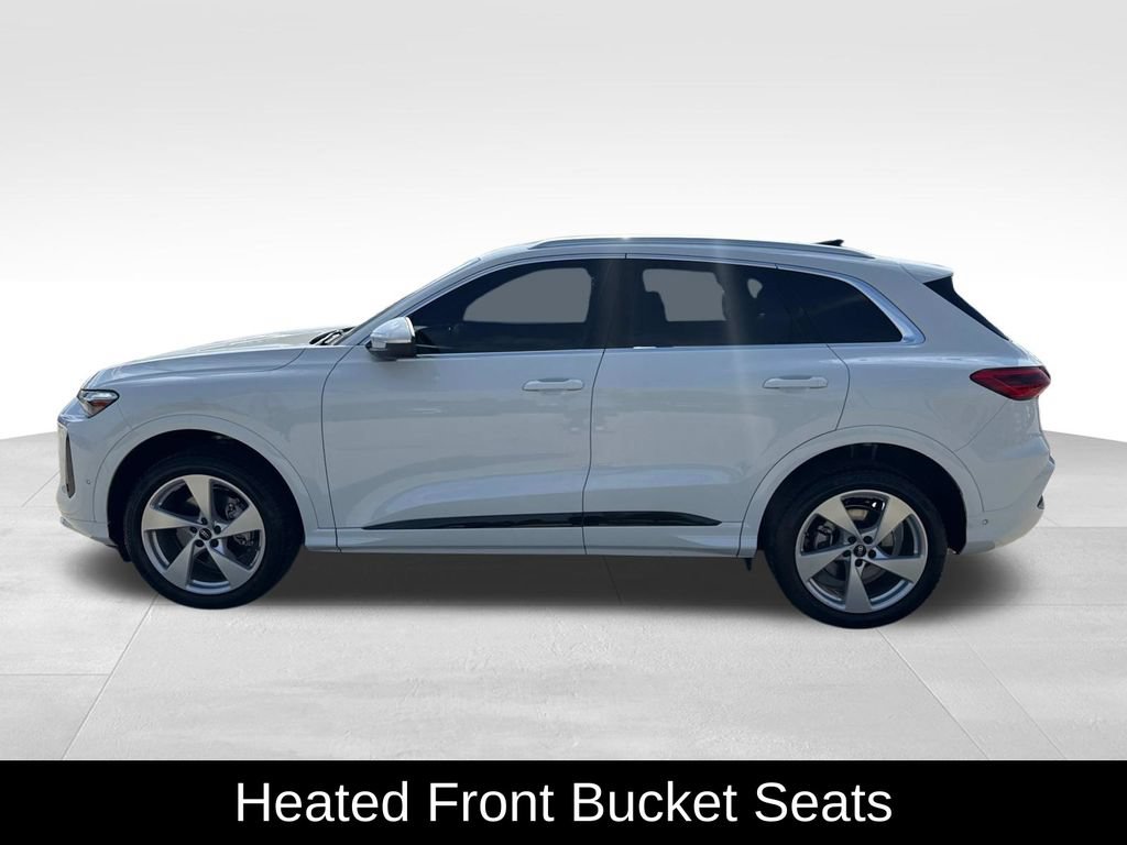 Used 2025 Audi Q5 Premium Plus AWD/4WD image 5