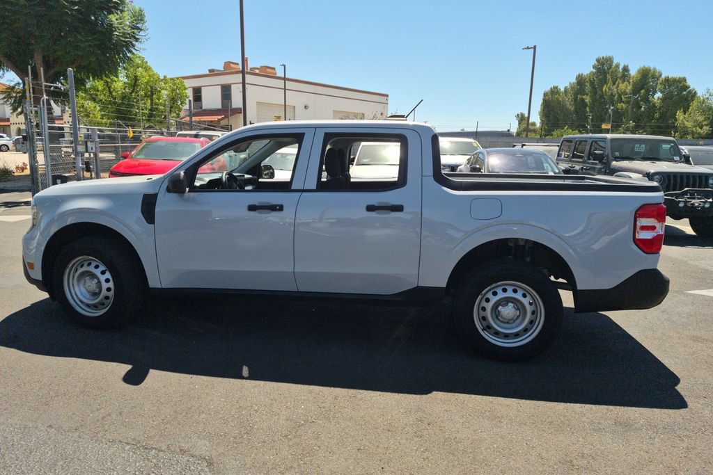 Used 2025 Ford Maverick XL FWD image 9