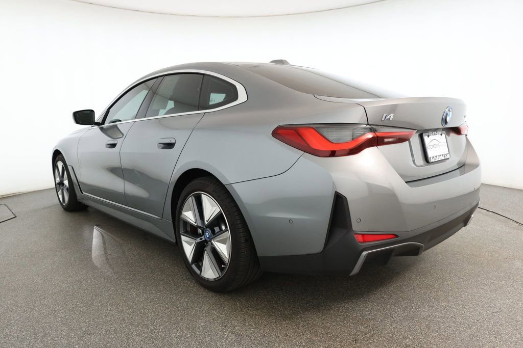 Used 2022 BMW i4 eDrive40 w/ Premium Package image 6