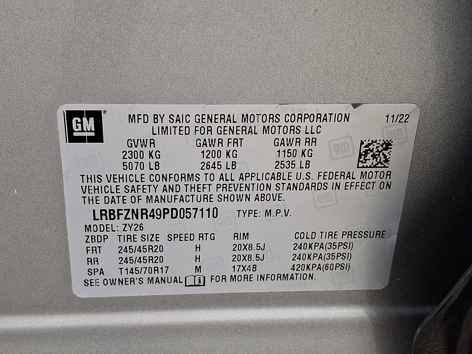 Used 2023 Buick Envision Essence w/ Sport Touring Package image 28