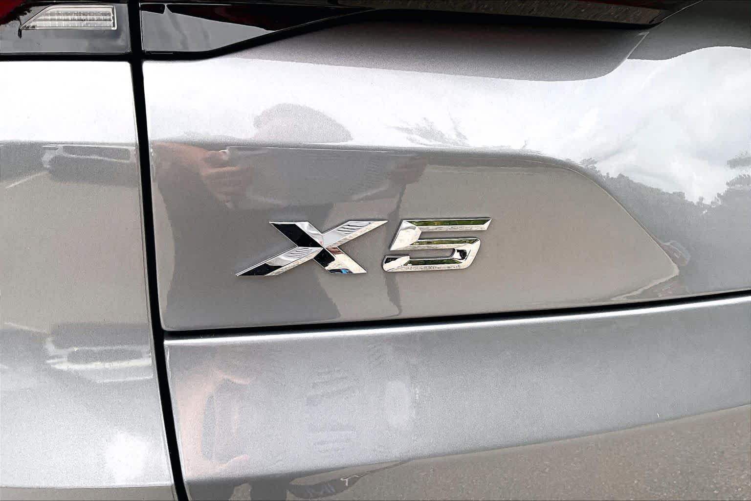 Used 2024 BMW X5 sDrive40i RWD image 33