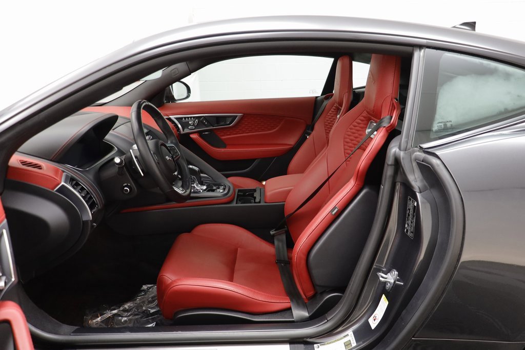 Used 2023 Jaguar F-TYPE R image 6