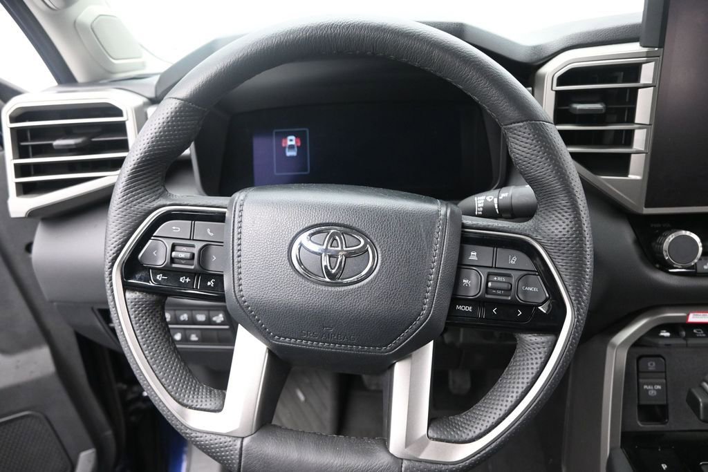Used 2024 Toyota Tundra Limited AWD/4WD image 20