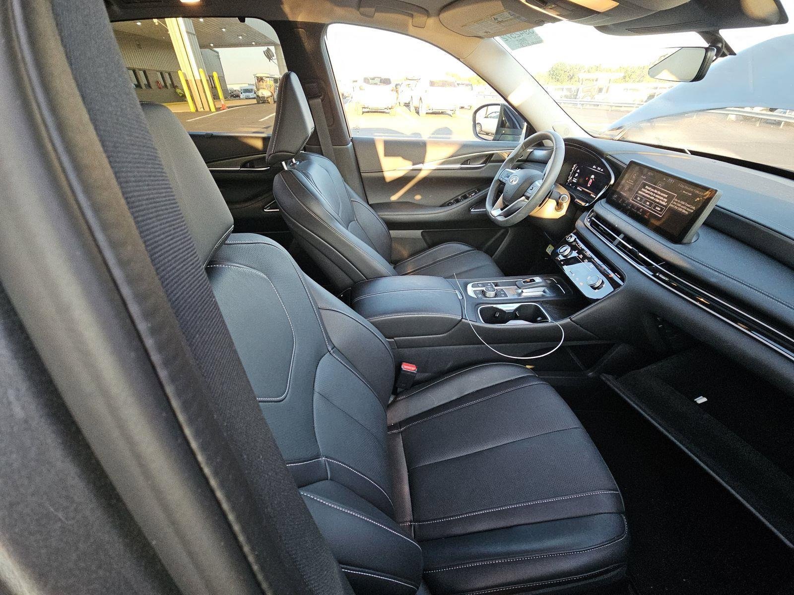 Certified 2025 INFINITI QX60 Luxe image 11