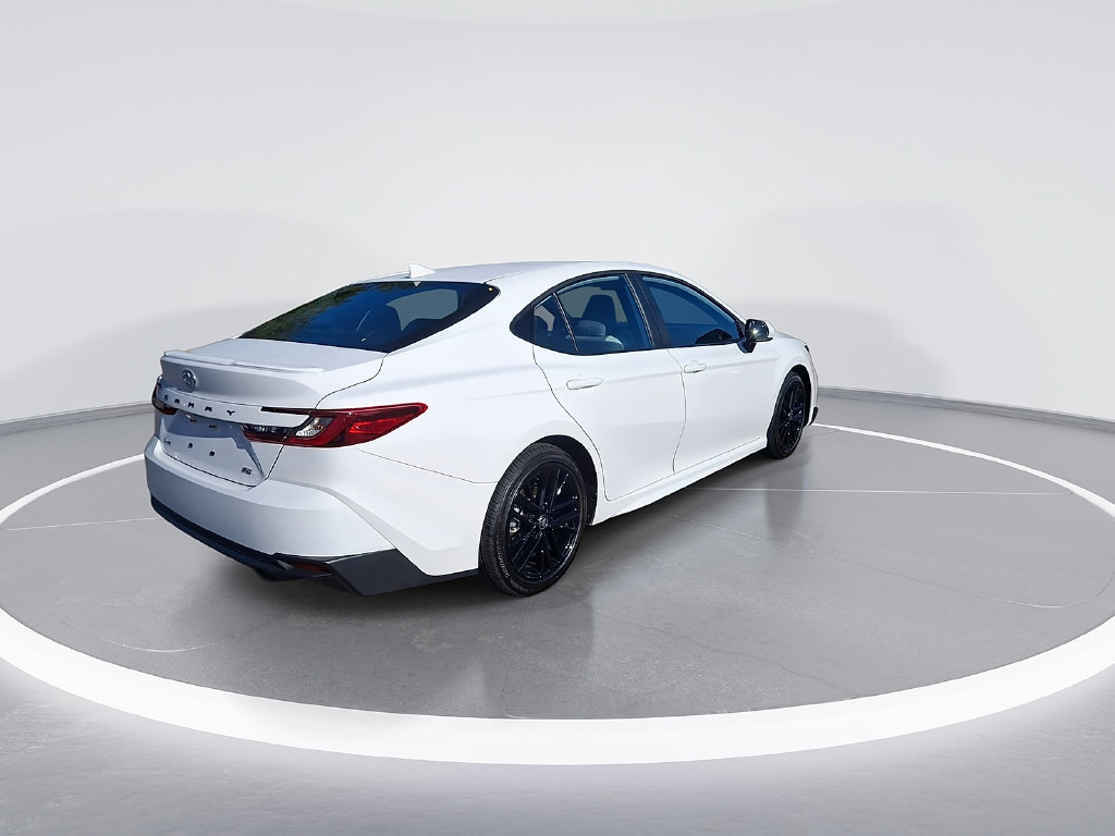 Certified 2026 Toyota Camry SE w/ Convenience Package FWD image 10