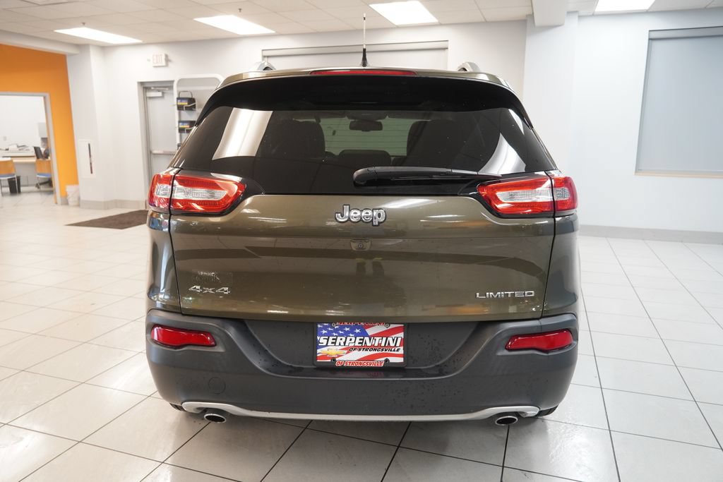 Used 2014 Jeep Cherokee Limited AWD/4WD image 8