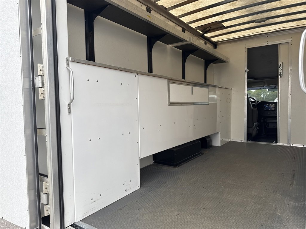 Used 2023 Chevrolet Express 3500 w/ Power Convenience Package image 33