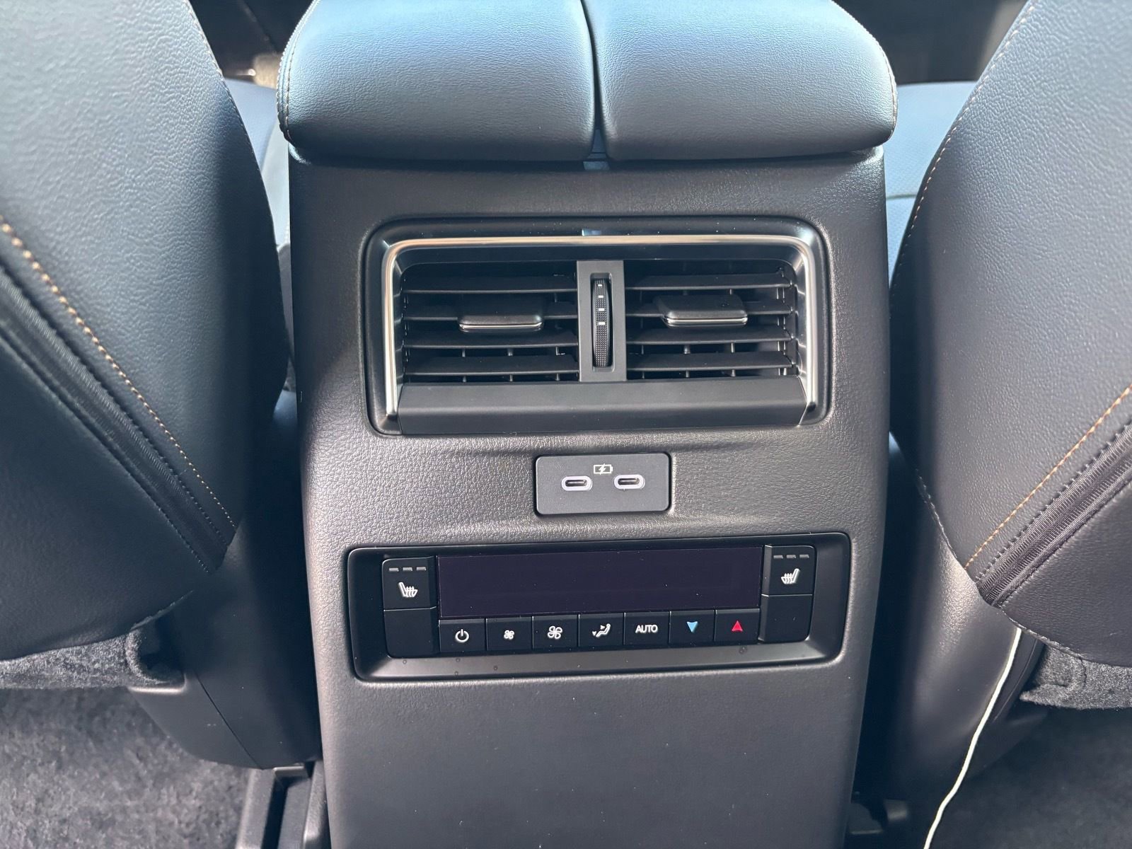 New 2026 MAZDA CX-90 3.3 Turbo w/ Preferred Package image 19