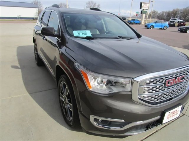Used 2019 GMC Acadia Denali w/ Technology Package image 5
