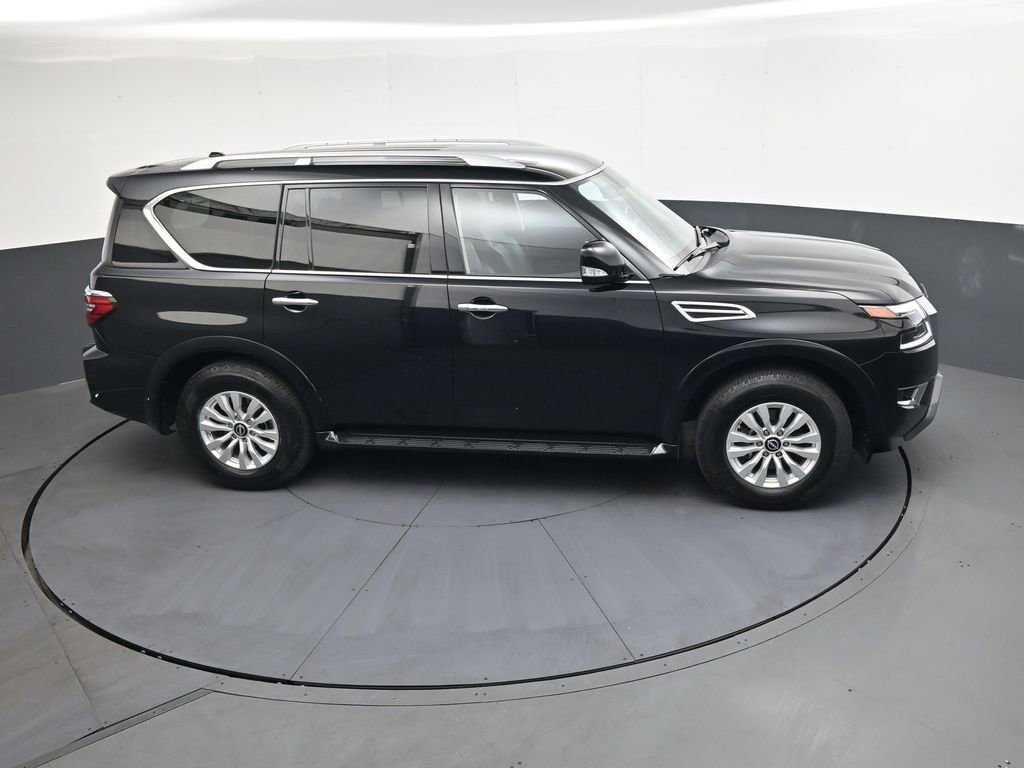 Used 2024 Nissan Armada SV image 32