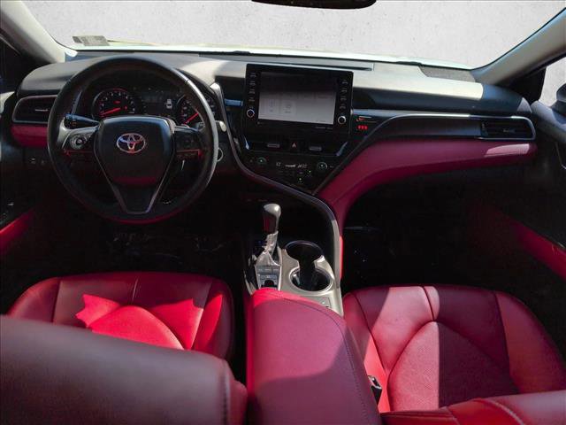 Used 2022 Toyota Camry XSE image 18