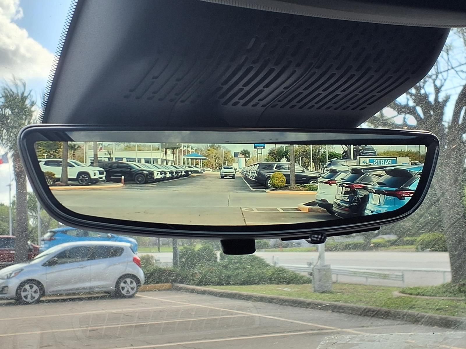 New 2027 Chevrolet Bolt RS w/ Technology Package image 8